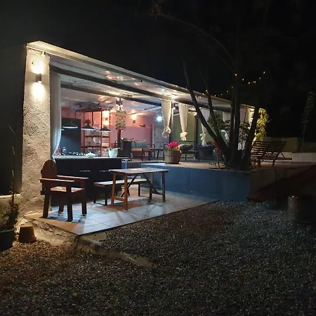 Baykus Guesthouse-konukevi Πανσιόν *