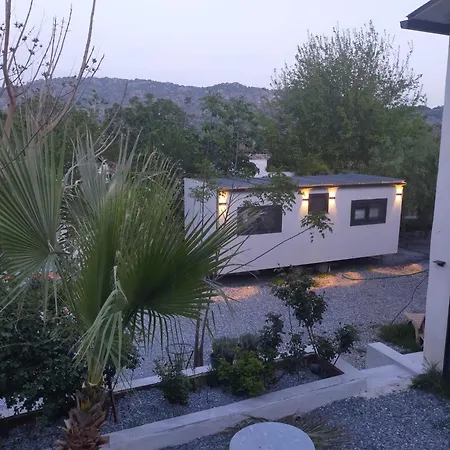 Baykus Guesthouse-konukevi Pensiune *